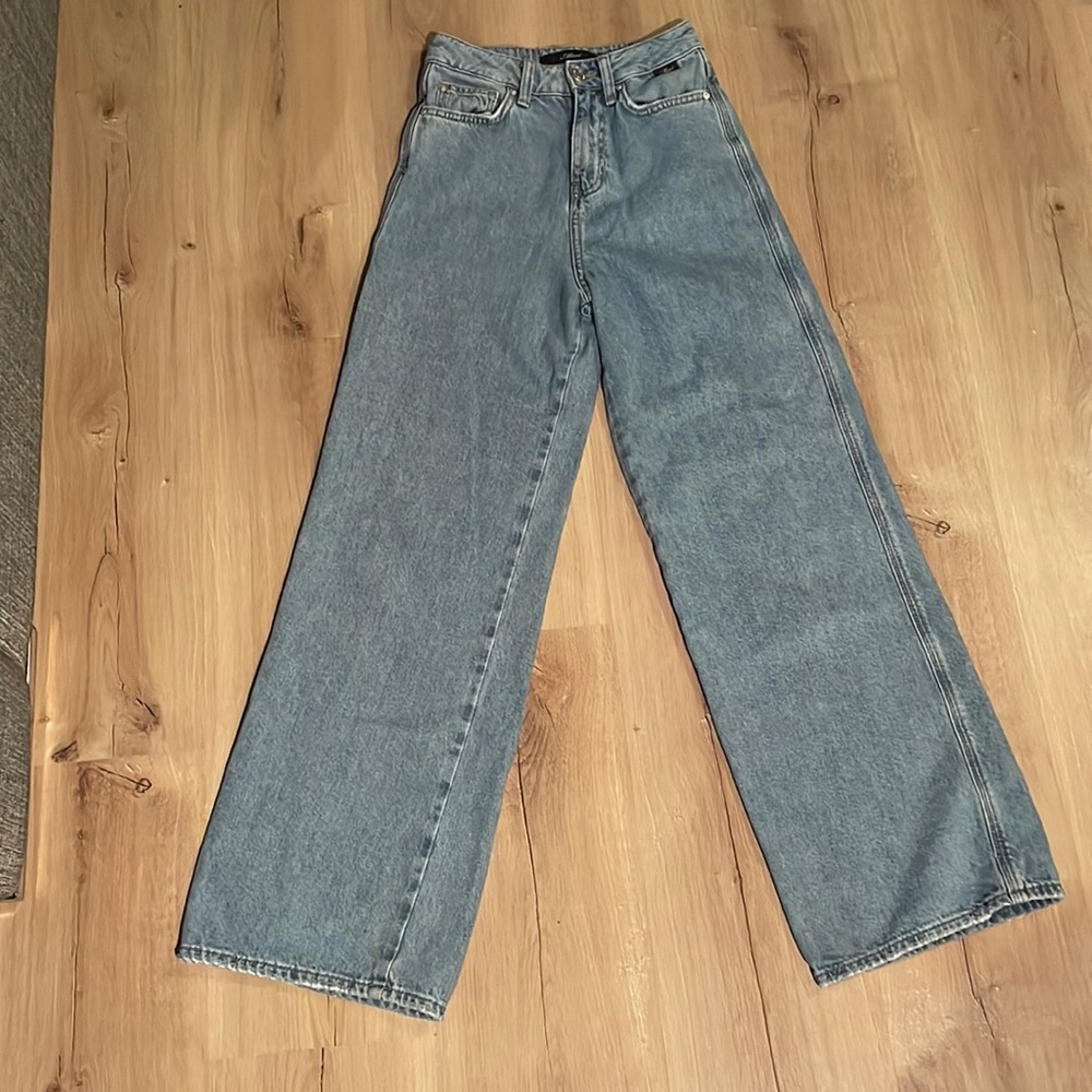 Mavi Miami Blue Jeans. High rise, wide leg. Size 22x29. Good‎ condition!